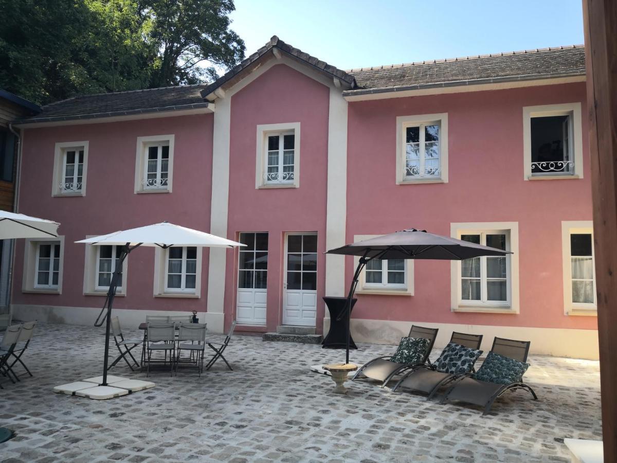 Les 7 Sources LʼIsle-Adam Exterior foto